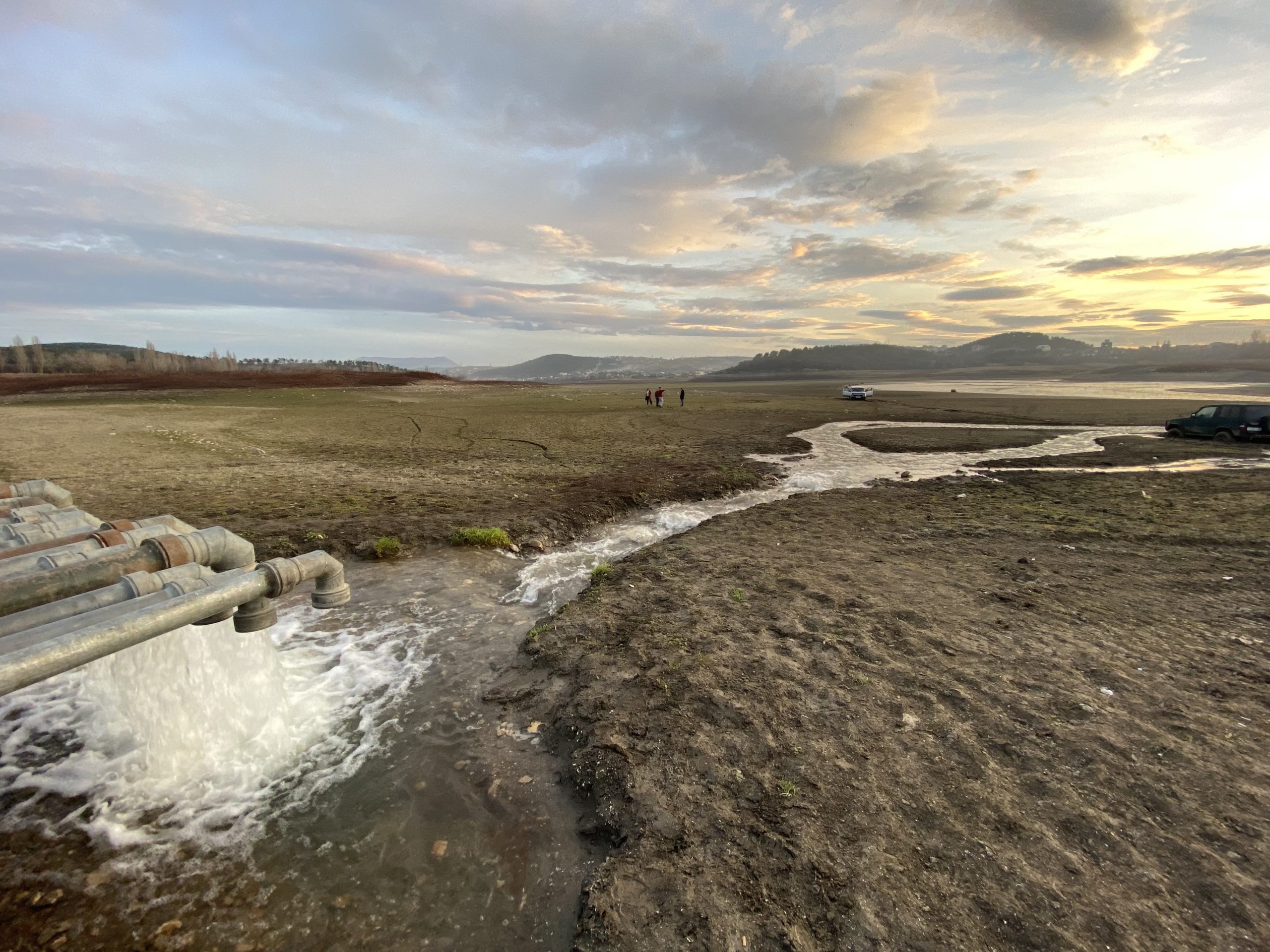 Крым вода симферополь. Симферопольское водохранилище сейчас 2020. Симферопольское водохранилище 2021. Симферопольское водохранилище сейчас 2021. Тайганское водохранилище.