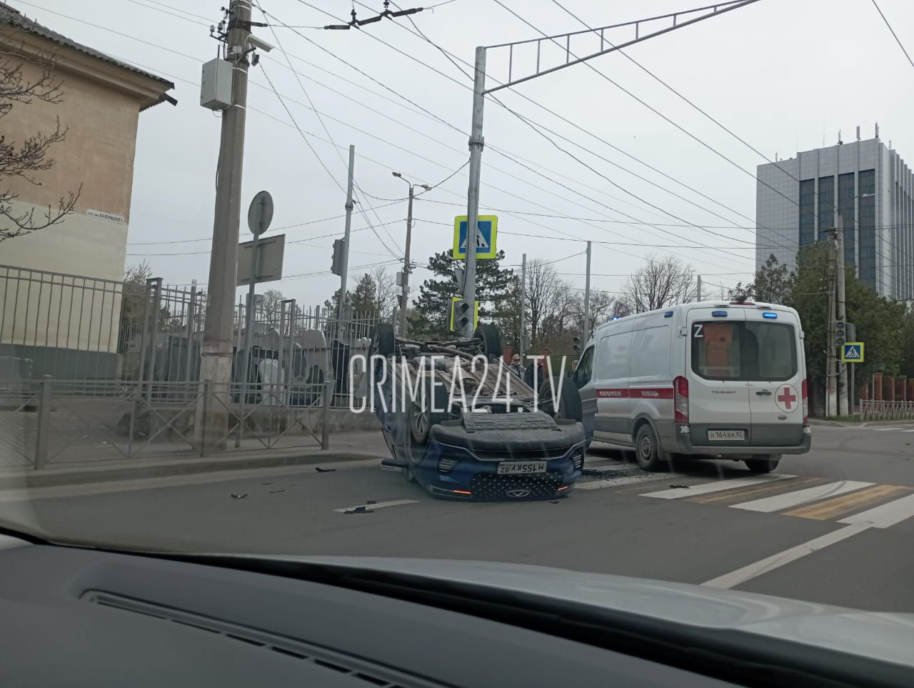 В симферополе на неделю. Перекресток улица. ДТП В Симферополе свежие. Авария в Симферополе Москольцо.