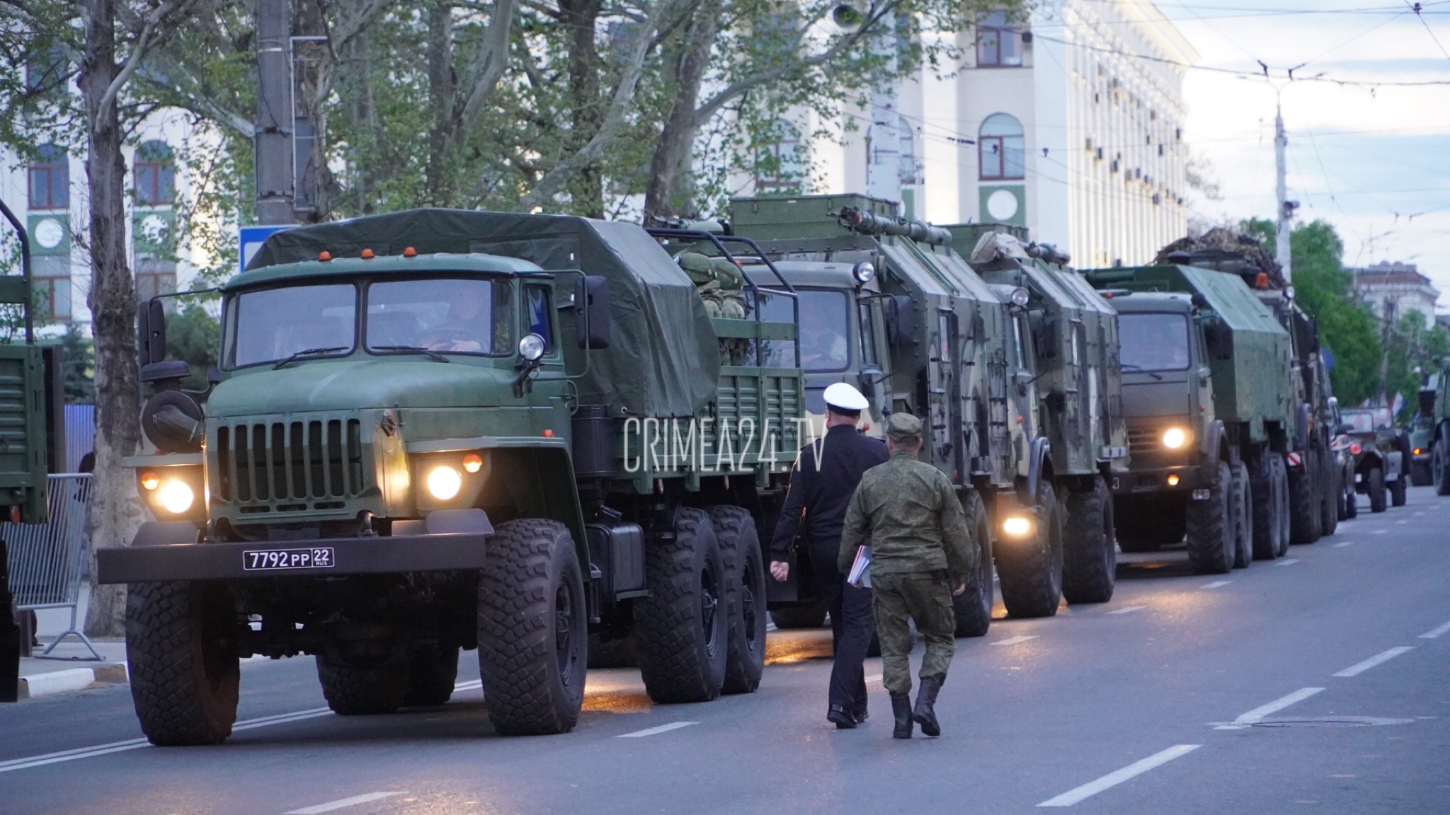 Как проходит репетиция парада. Парад Победы в Симферополе 2022. Парад Победы 2015 в Симферополе. Парад в Симферополе. Парад в Севастополе 2012.