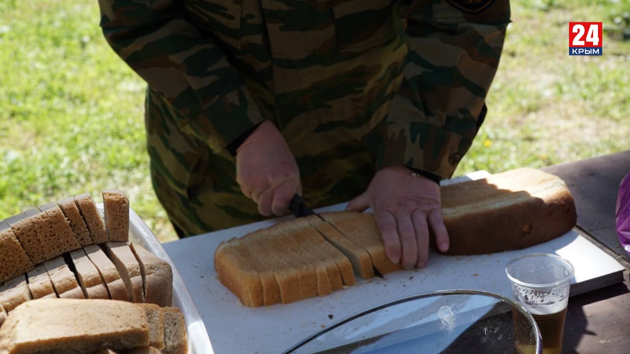 На первомайские праздники в парке работала полевая кухня