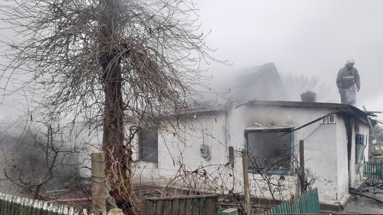 В Красногвардейском районе при пожаре в частном доме погиб человек