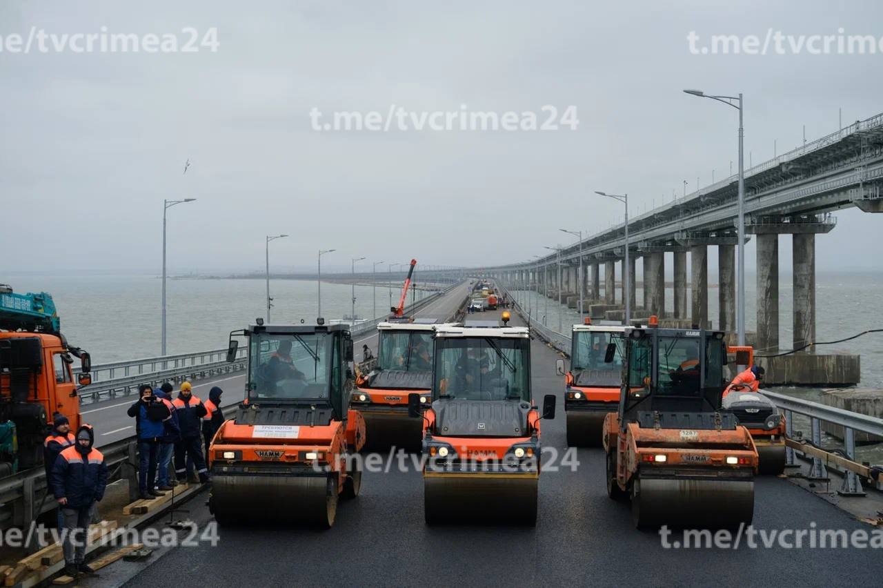 Движение легковушек и автобусов по левой стороне Крымского моста откроют до  конца февраля