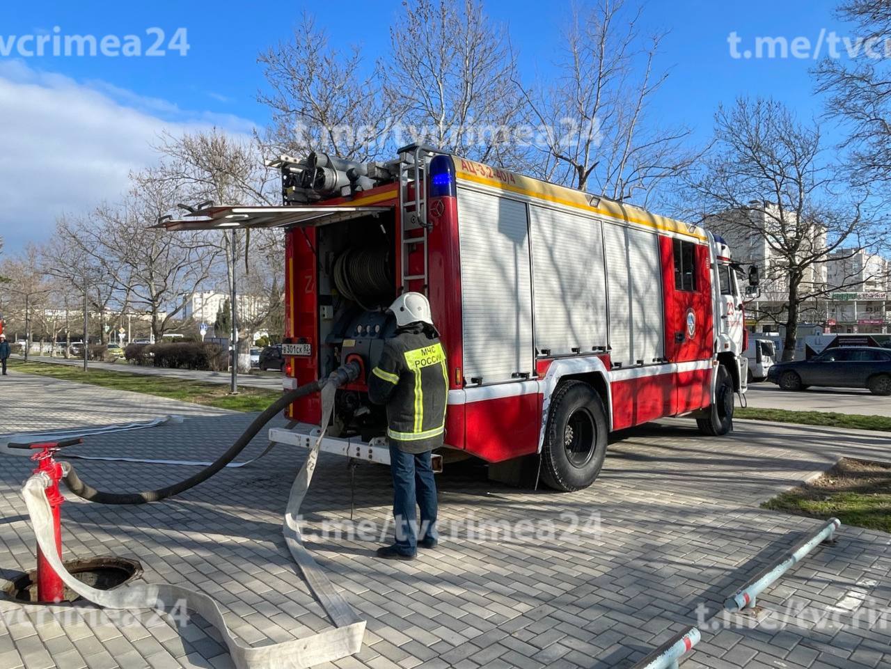 В Евпатории сотрудники МЧС провели пожарно-тактические учения