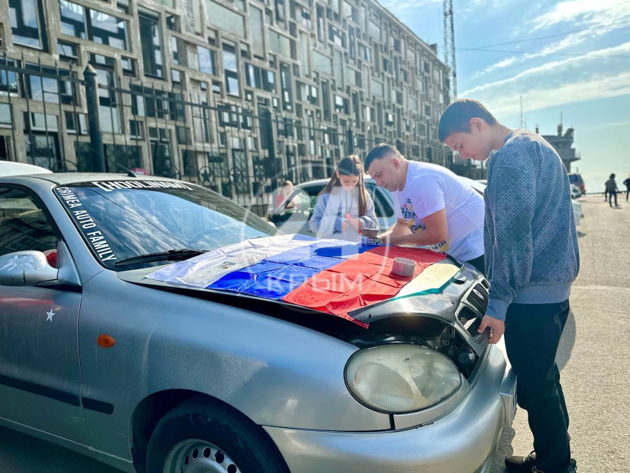 В Керчи проходит автопробег, посвященный 80-летию освобождения города от  немецко-фашистских захватчиков