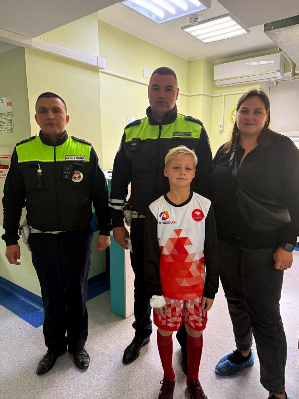 В Ялте полицейские спасли задыхающегося мальчика, доставив его в больницу